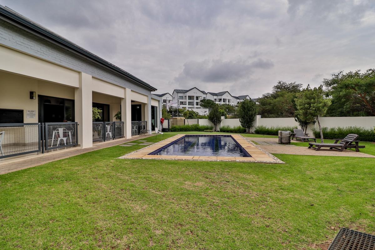 1 Bed Flat - Greenstone, Stone Cl, Greenstone Park, Lethabong