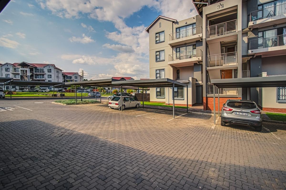 3 Bed Flat - Modderfontein, West Lake View, 51 Avalon Rd, Modderfontein, Ext12, 2190